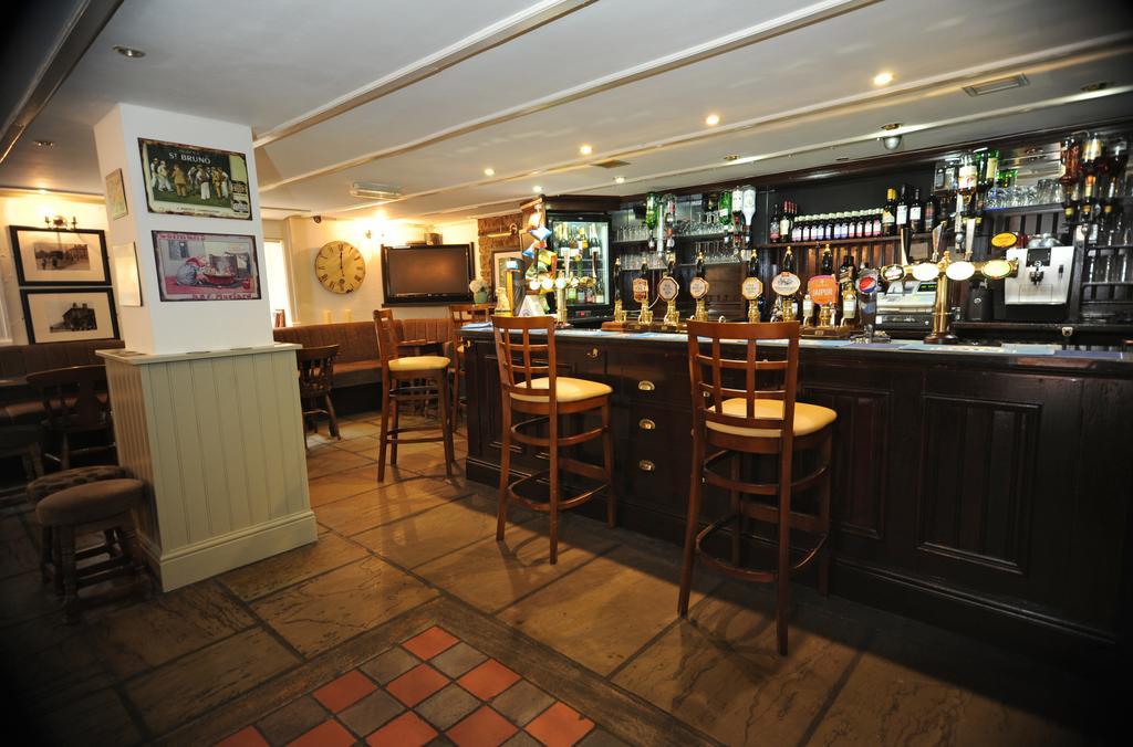 Queens Arms Country Inn Glossop Exterior foto
