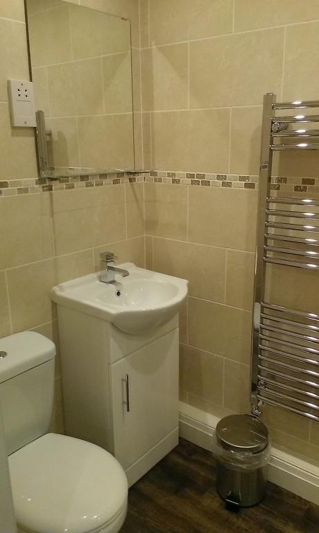 Queens Arms Country Inn Glossop Habitación foto